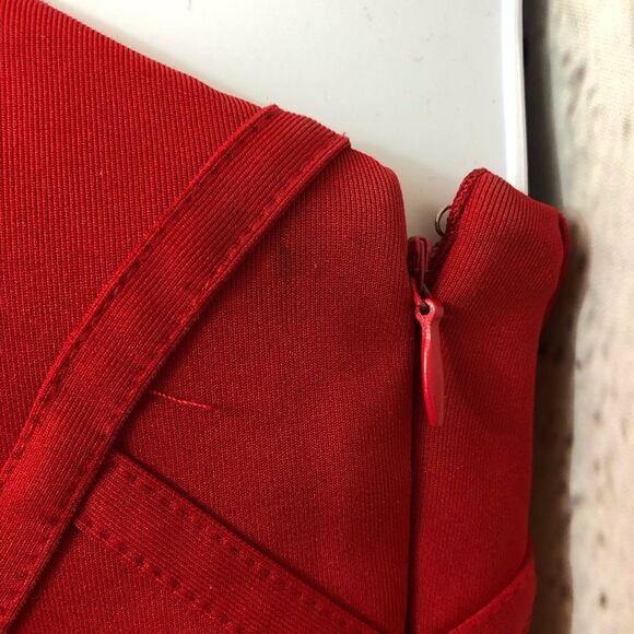 Adrianna Papell Red Hailey Logan Highlow HOCO semi formal dress - Picture 5 of 8